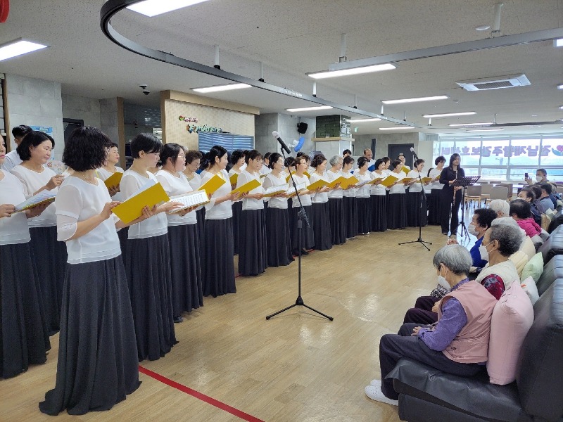 1745662708895-2 (1).jpg